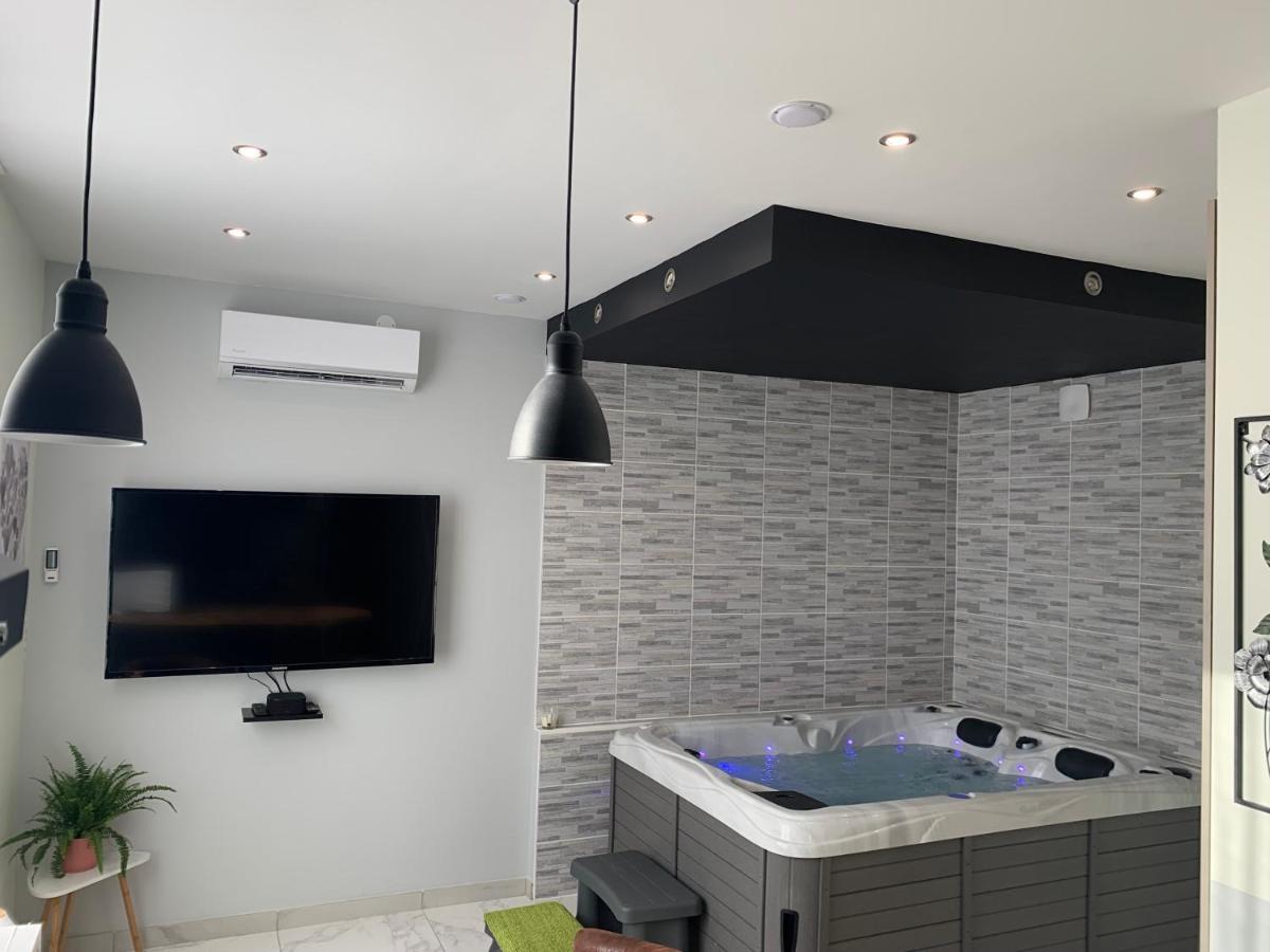 Appartement Spa Gingko, N1 Valenciennes, Wifi, Netflix Aulnoy-lez-Valenciennes Exterior foto