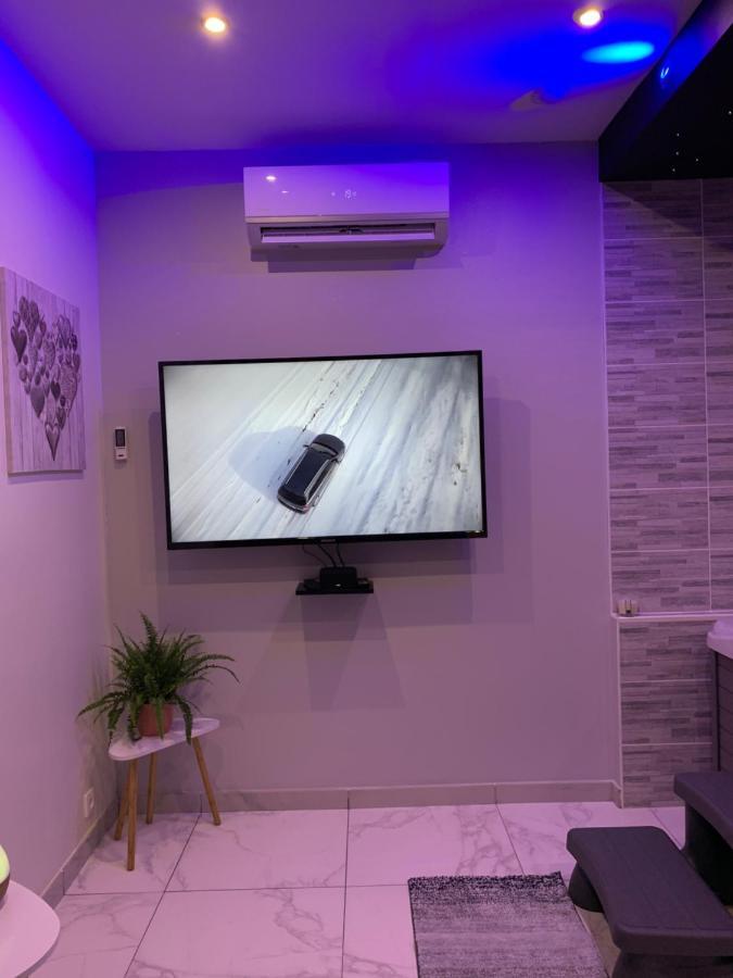 Appartement Spa Gingko, N1 Valenciennes, Wifi, Netflix Aulnoy-lez-Valenciennes Exterior foto